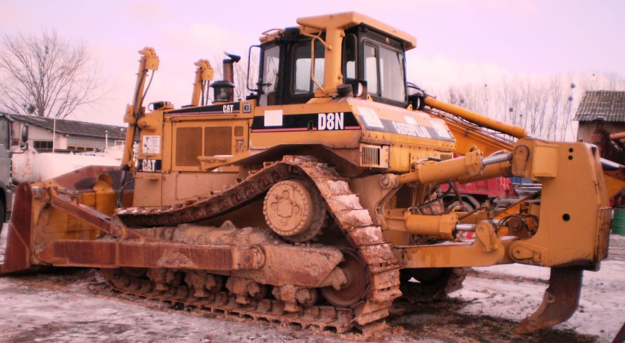 22 Cat D8N Dózer